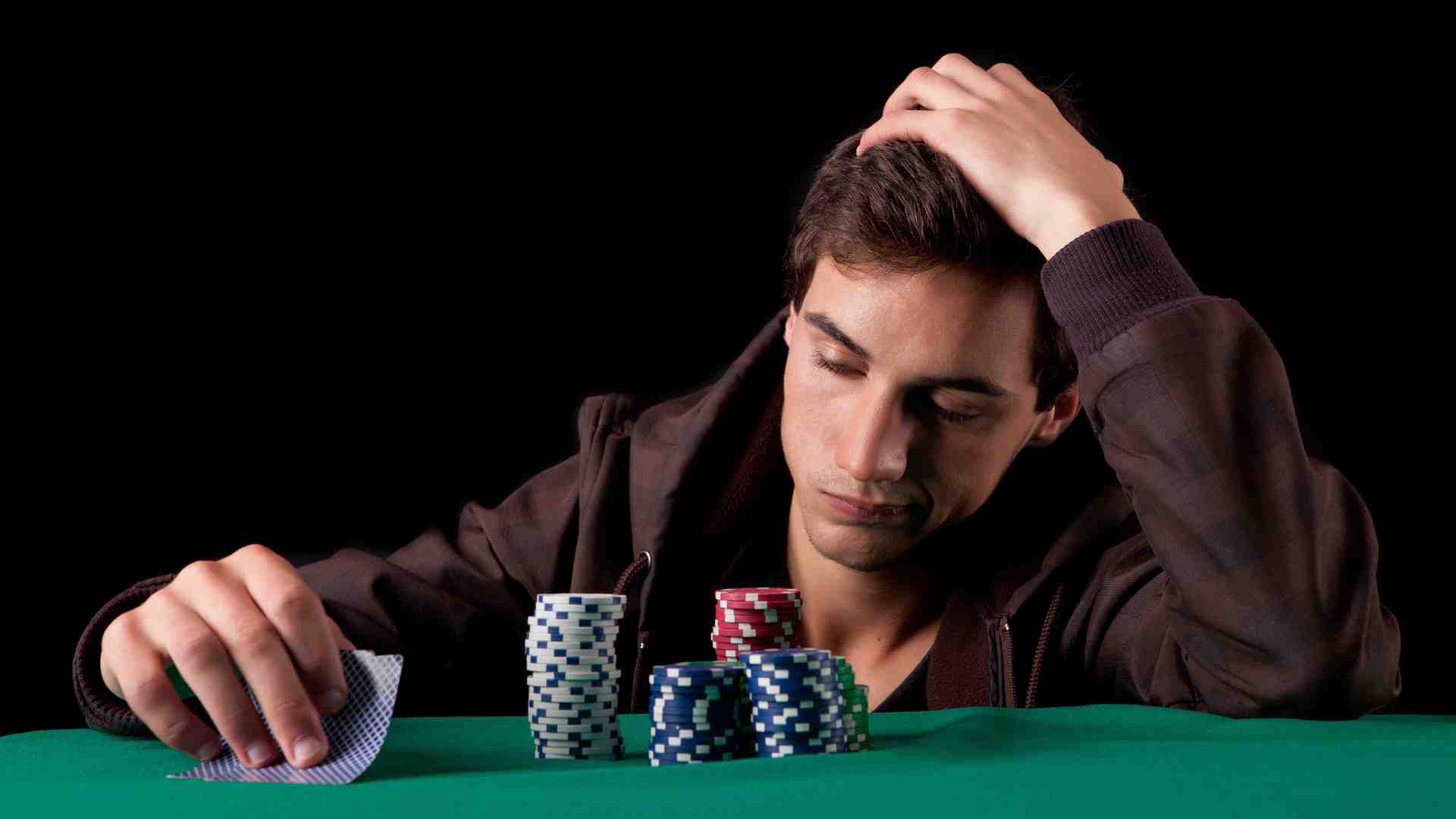 Jakie są główne przyczyny uzależnienia od hazardu?